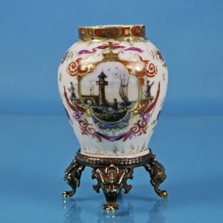 Пазл: Антикварная ваза