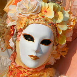 Пазл: Венецианская маска