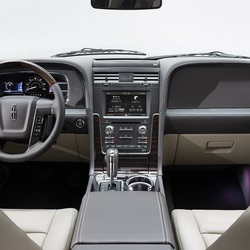 Пазл: Lincoln Navigator 