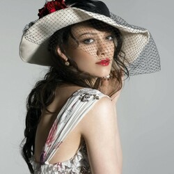 Пазл: Хилари Дафф