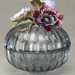 Пазл: Стекляная шкатулка