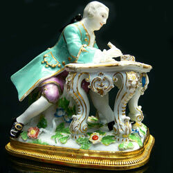 Пазл: Фарфоровая статуэтка