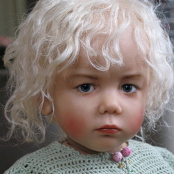 Пазл: Фарфоровая кукла