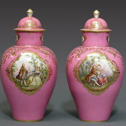 Пазл: Антикварные вазы