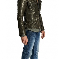 Пазл: Кристен Холден-Рид — Дайсон