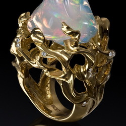 Пазл: Кольцо с опалом и бриллиантами