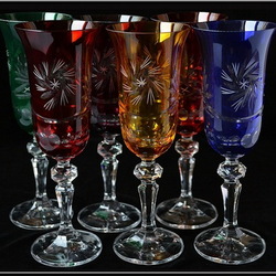 Пазл: Бокалы для шампанского из Богемского хрусталя