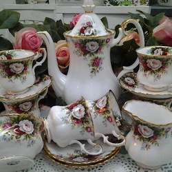 Пазл: Чайный сервиз