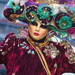 Пазл: Венецианская маска