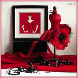 Пазл: Красное и черное