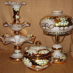 Пазл: Набор посуды из богемского стекла