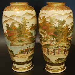 Пазл: Антикварные вазы