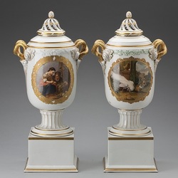 Пазл: Антикварные вазы