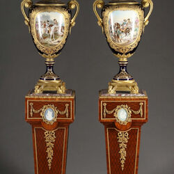 Пазл: Антикварные вазы