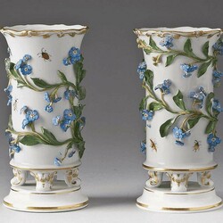 Пазл: Антикварные вазы