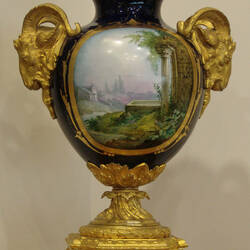 Пазл: Антикварная ваза