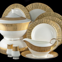 Пазл: Столовый сервиз