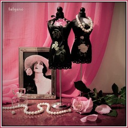 Пазл: Жемчуг и розы