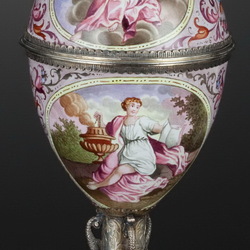 Пазл: Антикварная ваза