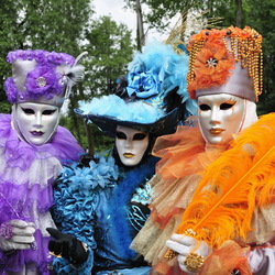 Пазл: Карнавальные маски