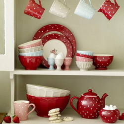 Пазл: Посуда в горошек