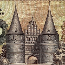 Пазл: 50 марок