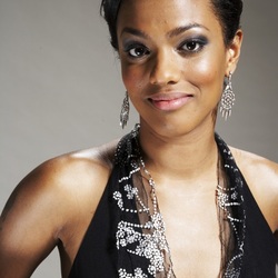 Пазл: Фрима Аджьеман