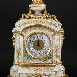 Пазл: Часы в фарфоре