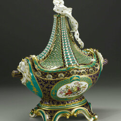 Пазл: Антикварная ваза