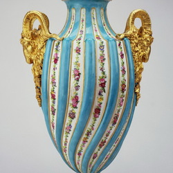 Пазл: Фарфоровая ваза