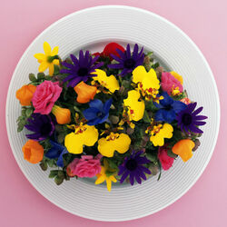 Пазл: Цветочная композиция