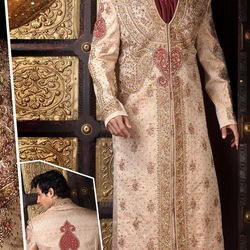 Пазл: Мужчина в индийском костюме