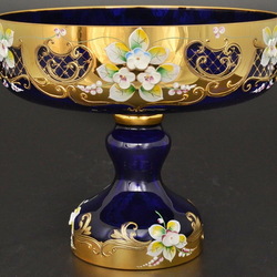 Пазл: Ваза для фруктов из Богемского стекла