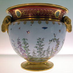 Пазл: Фарфоровая ваза