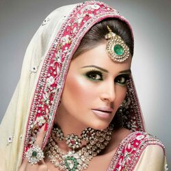 Пазл: Индийская красавица