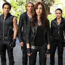 Пазл: Орудия смерти