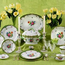 Пазл: Обеденная сервировка от Porzellan Herend