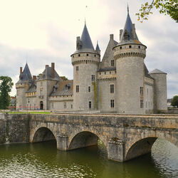 Пазл: Сюлли-сюр-Луар