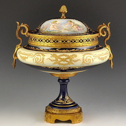 Пазл: Антикварная ваза