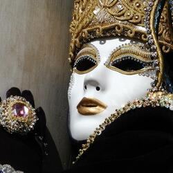 Пазл: Венецианская маска