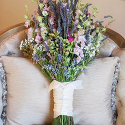 Пазл: Букет из луговых цветов