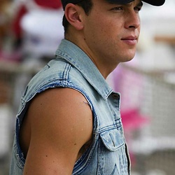 Пазл: Марио Касас