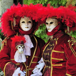 Пазл: Карнавальные маски