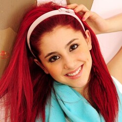 Пазл: Ариана Гранде