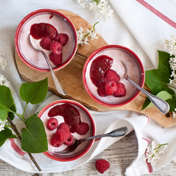 Пазл: Малина и сирень