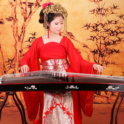 Пазл: Девушка в китайском костюме