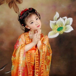Пазл: Девочка в китайском костюме