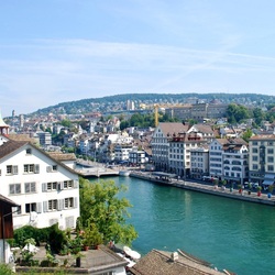 Пазл: Цюрих, вид на Лимматкай