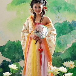 Пазл: Девушка в китайском костюме