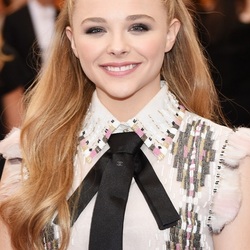 Пазл: Хлоя Грейс Морец